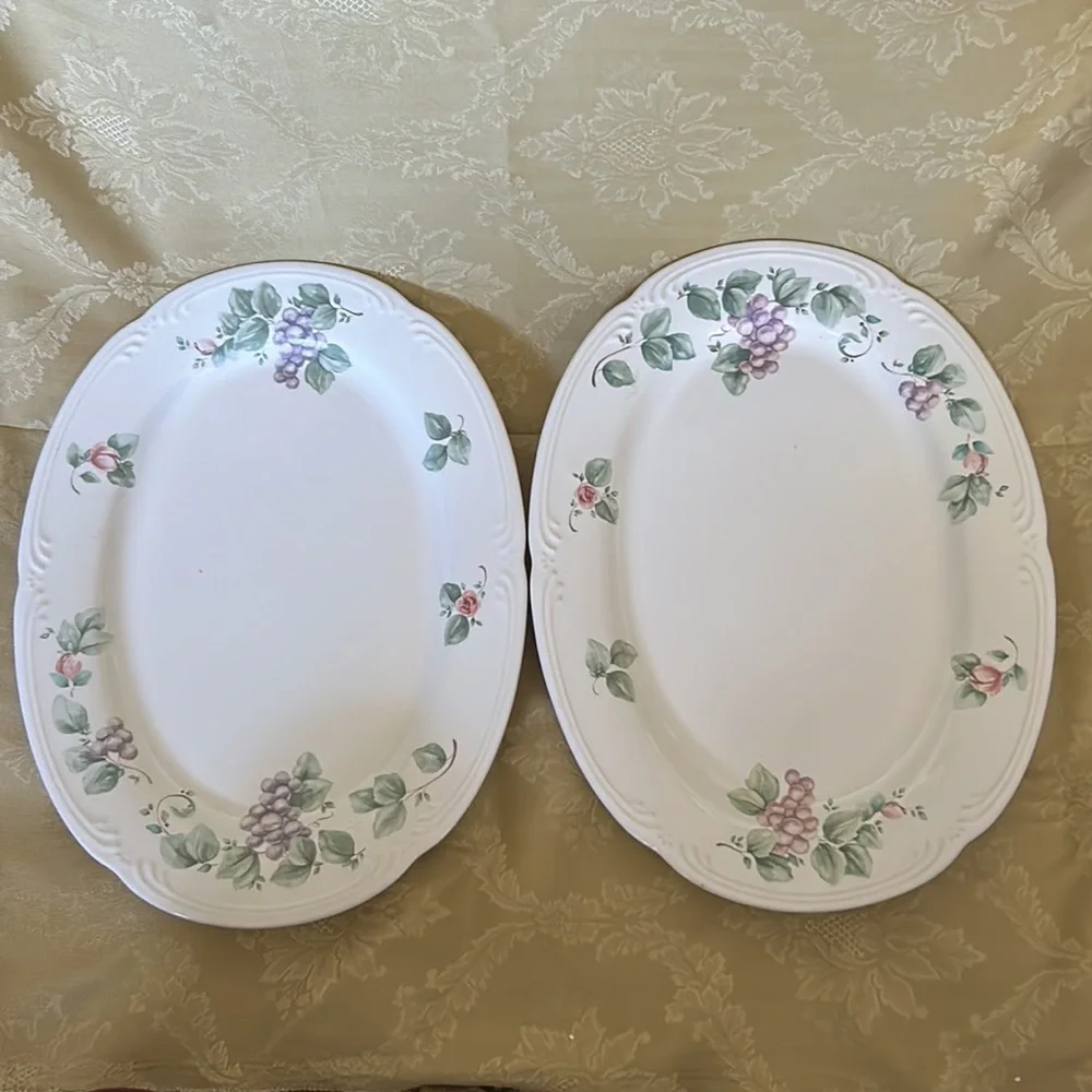 Pfaltzgraff ivory off